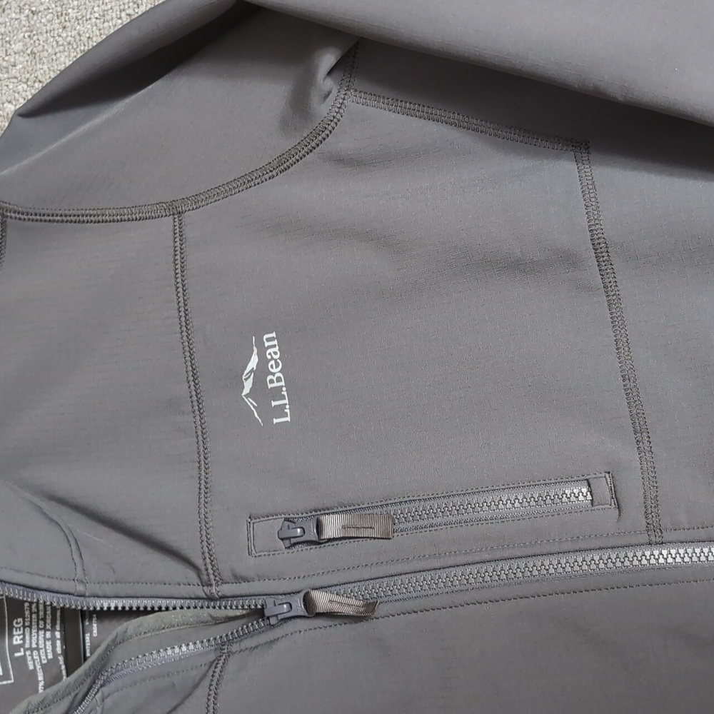 L.L. Bean Windproof Soft Shell Jacket Size Large In Alloy Gray Fleece Lined - Picture 4 of 13